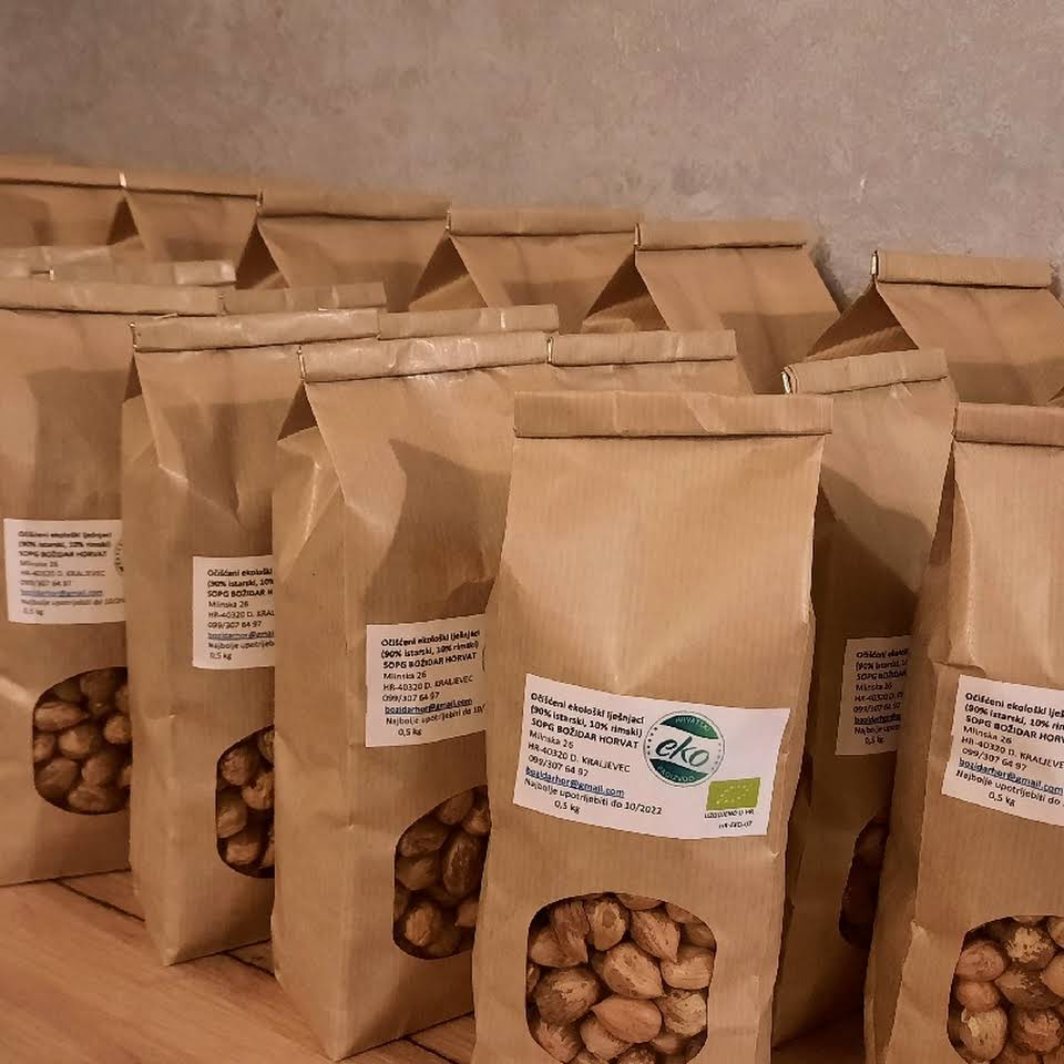 Zapakirani lješnjaci 300g